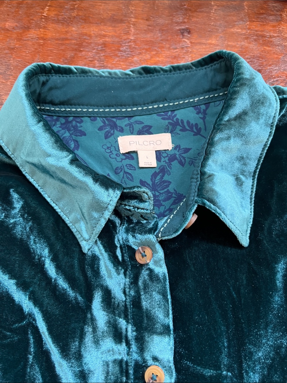 PILCRO Anthropologie Relaxed Velvet Button-Down LS Shirt Emerald Green Women L - Picture 9 of 14